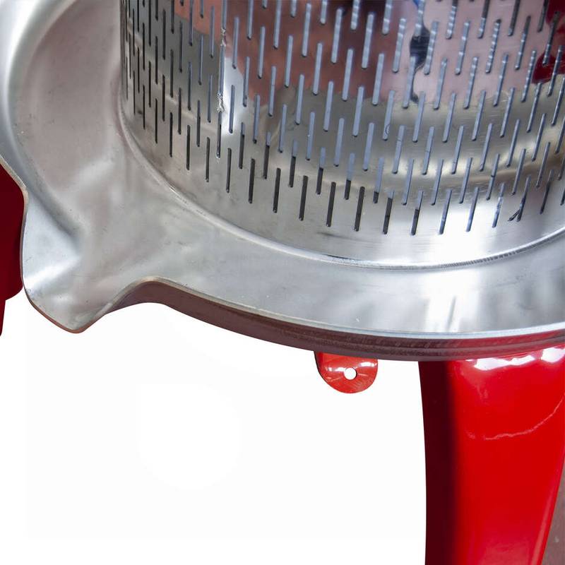 Press FARM 15 4,4L fruit with AISI 304 stainless steel cage
