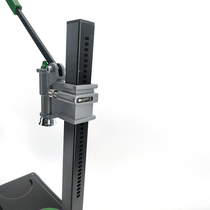 Crown capper bench lever