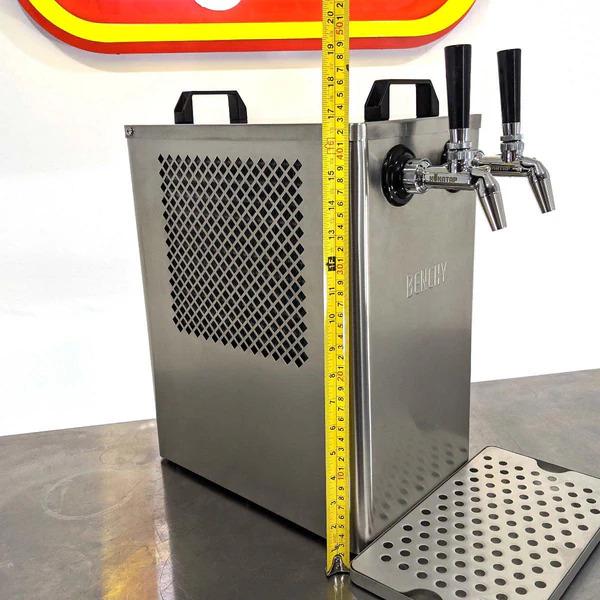Getränkekühler & Bierkühler Benchy Carbon mit zwei Zapfhähnen 12V/24V/240V