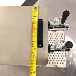 Getränkekühler & Bierkühler Benchy Carbon mit zwei Zapfhähnen 12V/24V/240V