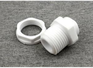 Läbiviik temperatuuriandurile plastik