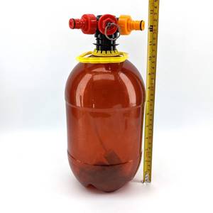 Pressure container 4L PET with cap and handle