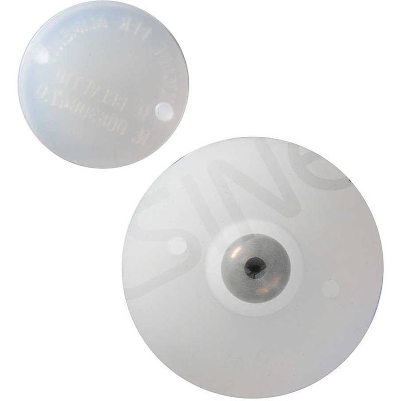 Silicone cap with air vent for wooden barrels