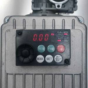 Mahuti 700L segamiseks inverteriga