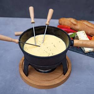 Fondueastiasetti PRO L juusto 1,8L valurauta puujalustalla (10kpl)