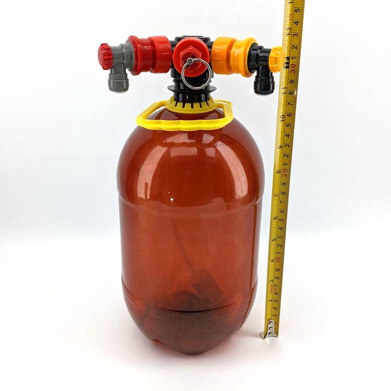 Pressure container 4L PET with cap and handle