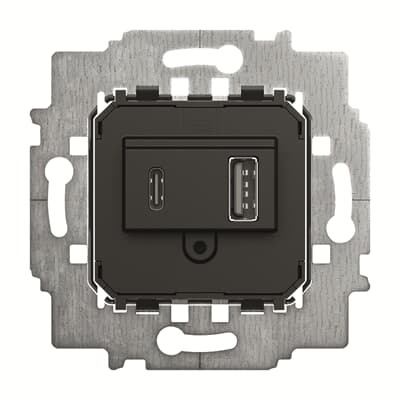 6475 U-500 USB A+C laadija sisu 2-le seadmele, max 3000 mA