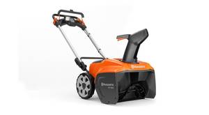 Husqvarna ST 253i lumepuhur