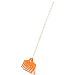 Plastic Rake 390