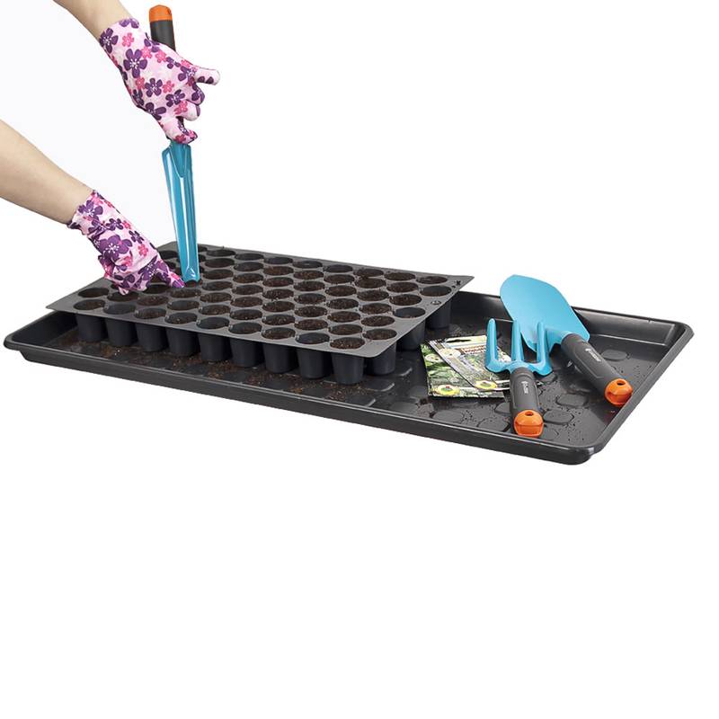 Universaalne plastikust alus