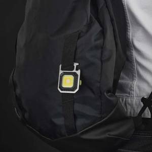Laetav mini-LED-taskulamp / võtmehoidja, 750 lm