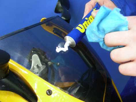 Polishing Set 4 parts PROfi acryl 1 tube Composition 1 Abrasive Paper 1 Sponge 1 Polishing Cloth