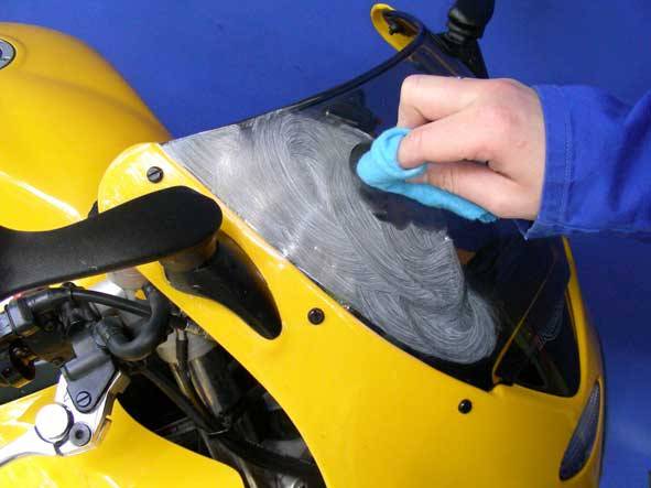 Polishing Set 4 parts PROfi acryl 1 tube Composition 1 Abrasive Paper 1 Sponge 1 Polishing Cloth