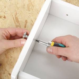 Miniature Hand Screwdriver With Ratchet Function