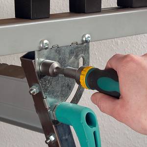 Miniature Hand Screwdriver With Ratchet Function