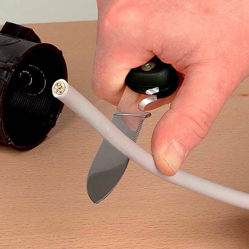 Kaablinuga plastkäepide 85mm tera *