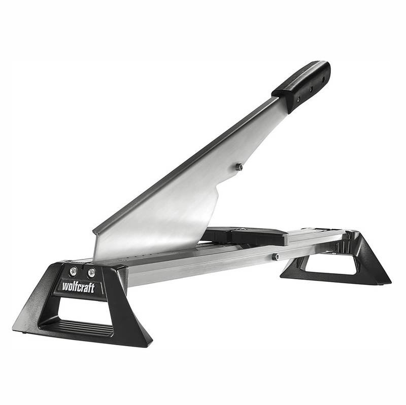 Laminaadi giljotiin LC 600