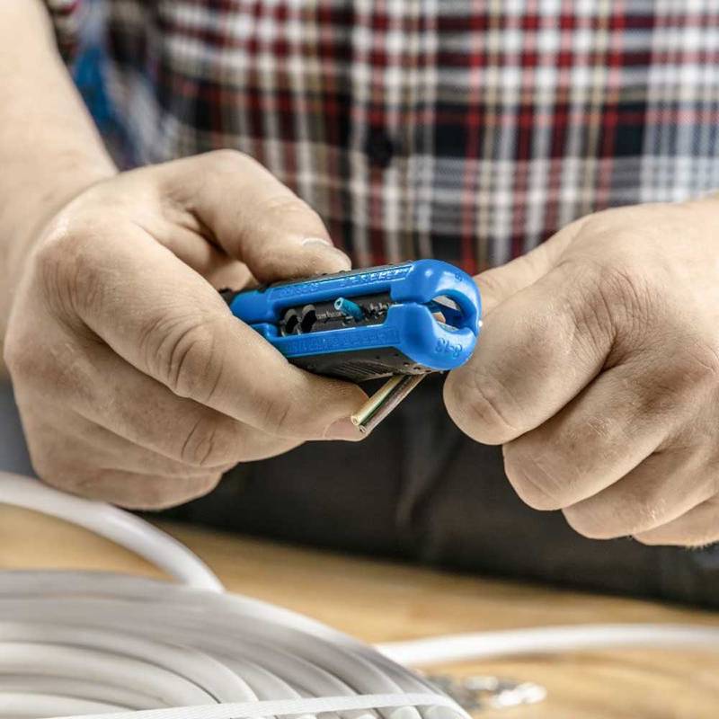 Wire stripper 0.5-6.0 mm2