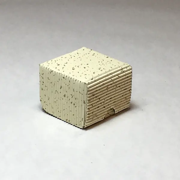 Kinkekarp 5 x 5 x 4 cm - Loodusvalge säbruline DLP