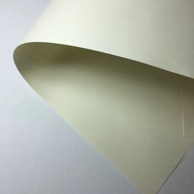 Paber HOLMEN BOOK 70 g/m² 29,7 x 42 cm (A3) 100 lehte - Kreemikas