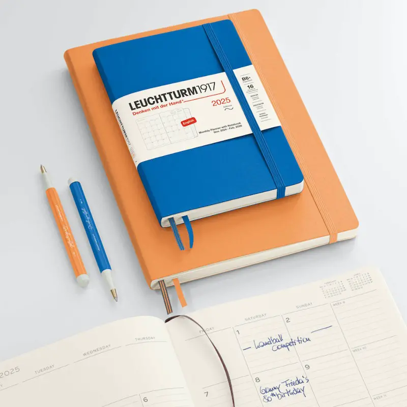 MONTHLY PLANNER & NOTEBOOK 2025 B5 (Softcover) - DIFFERENT COLORS